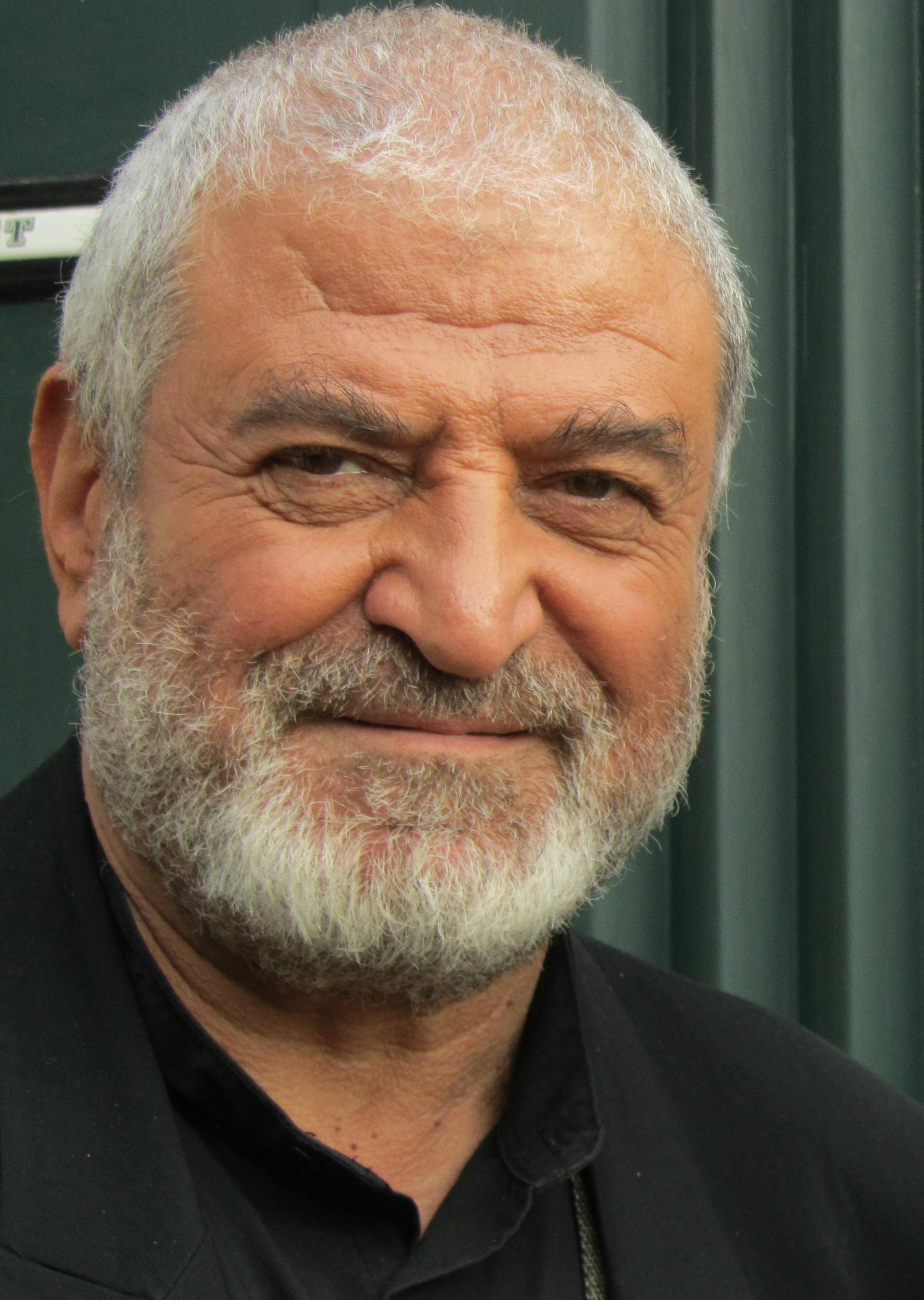 “نقد درون خانگی”