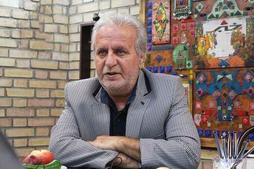 “دژ هوش ربا” به کارگردانی تاجبخش فنائیان ۲۸/۱۱/۱۳۷۶