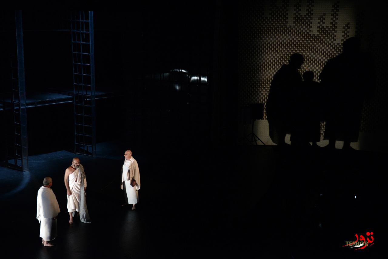 خاطره شب سوم نمایش ” ترور”